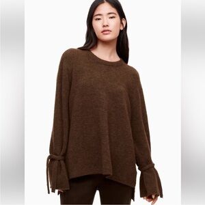 Aritzia The Group Babaton Malcorra Tie Sweater in Capre, Size 1
